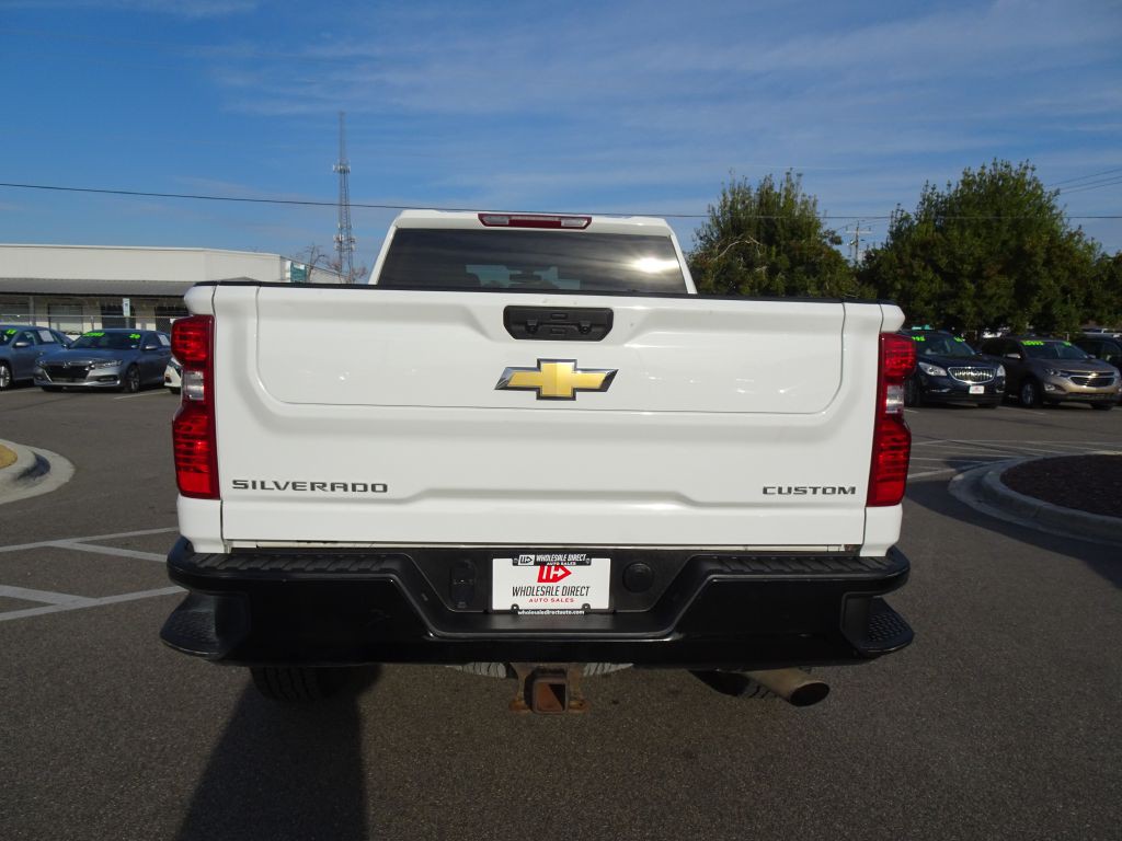 2023 Chevrolet Silverado 1500 Image 4