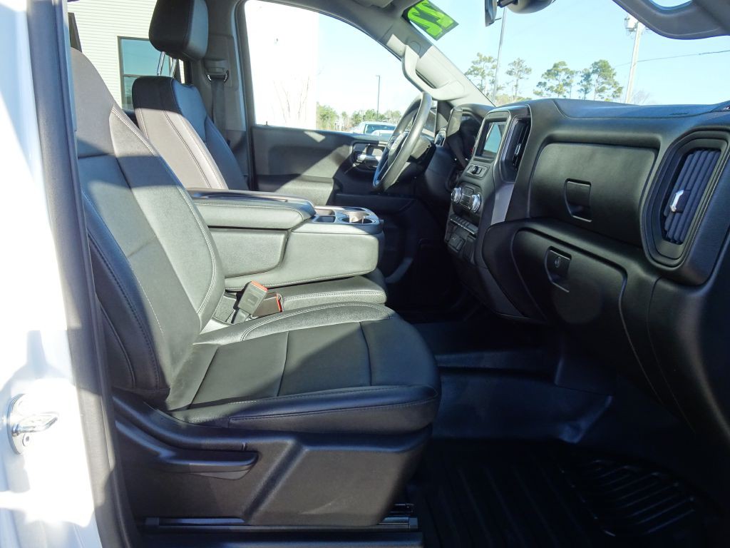 2022 GMC Sierra Image 15