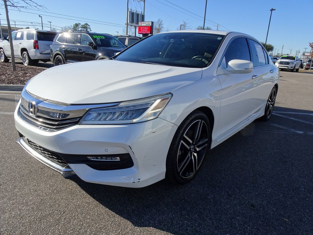 2017 Honda Accord Image 7