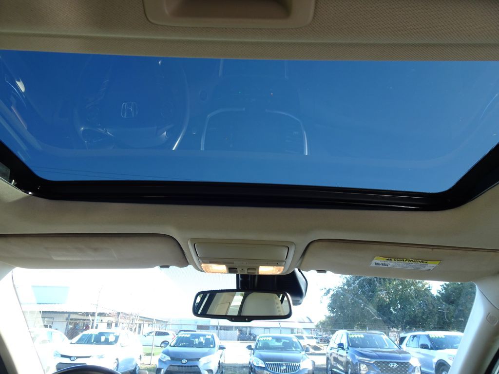 2017 Honda Accord Image 20