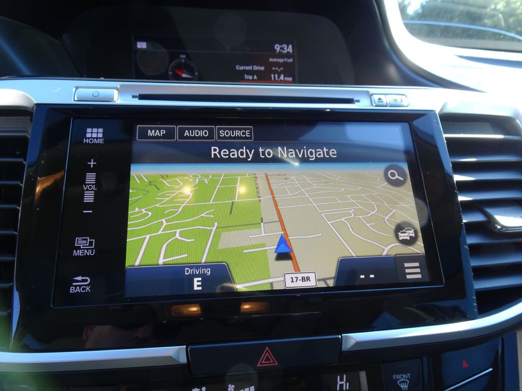 2017 Honda Accord Image 21