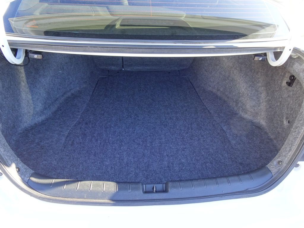 2017 Honda Accord Image 28