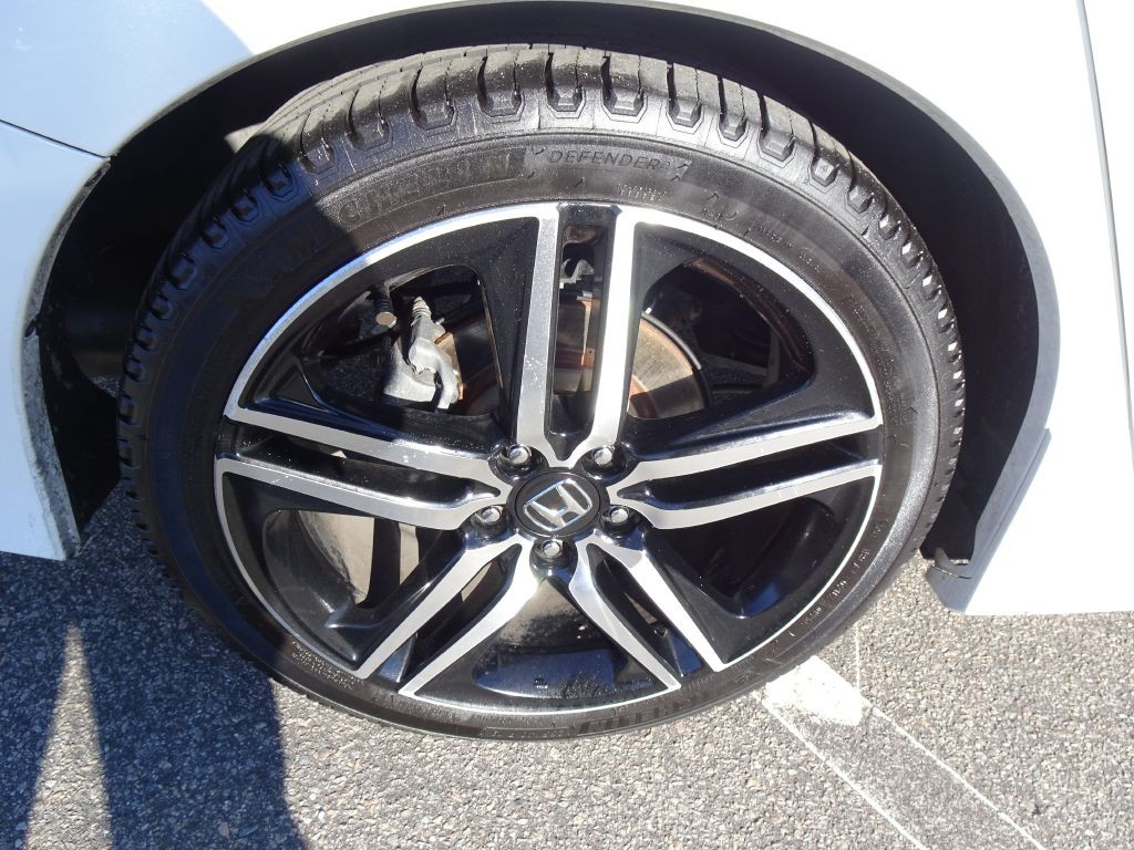 2017 Honda Accord Image 33