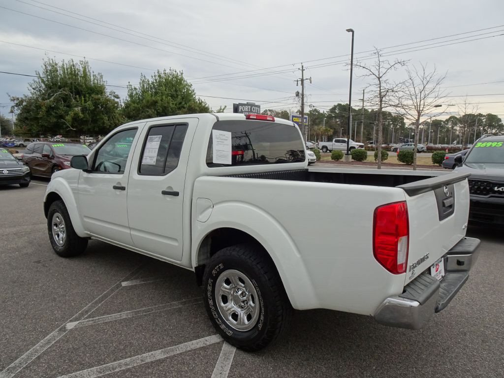 2014 Nissan Frontier Image 5