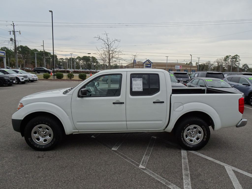 2014 Nissan Frontier Image 6