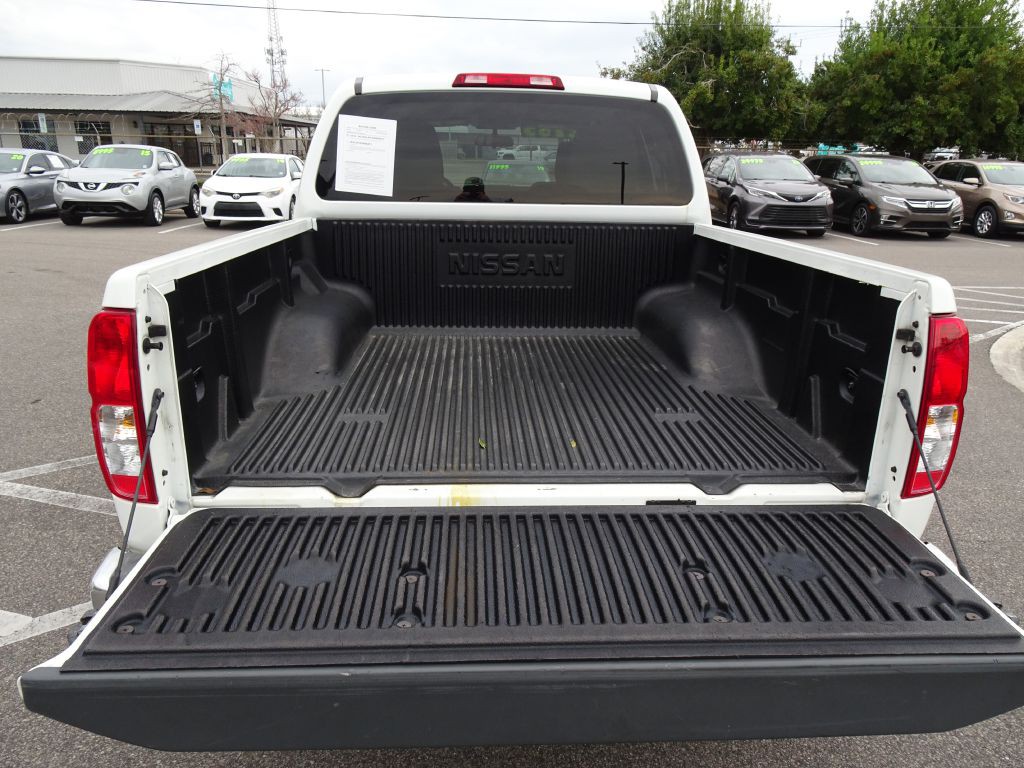 2014 Nissan Frontier Image 23