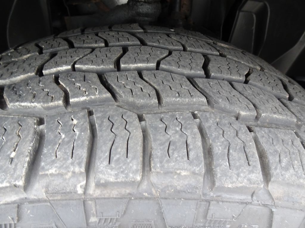 2014 Nissan Frontier Image 27