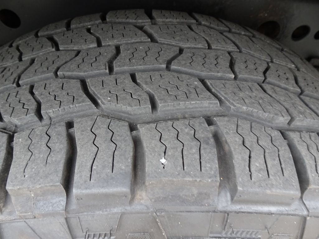 2014 Nissan Frontier Image 31