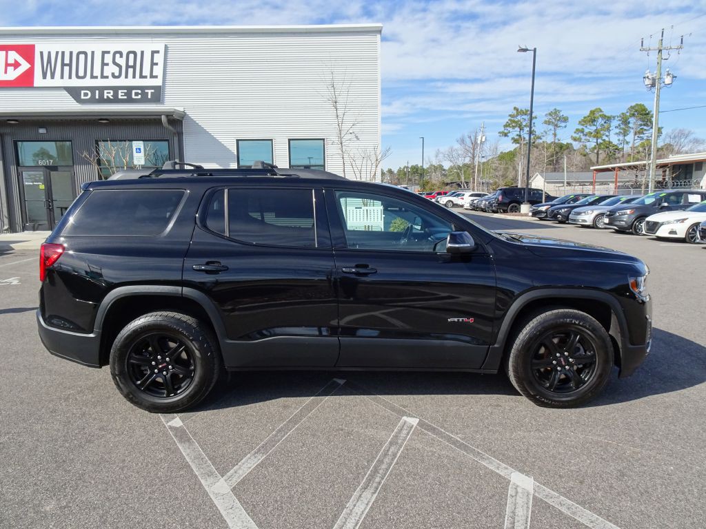 2020 GMC Acadia Image 2