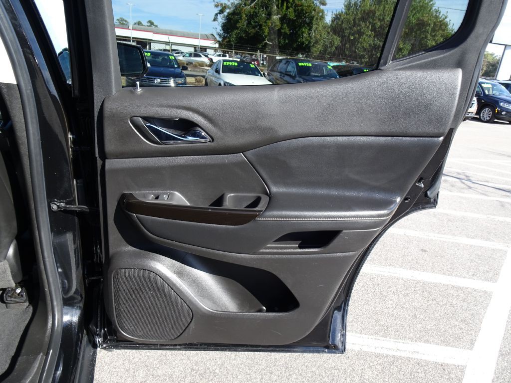 2020 GMC Acadia Image 20