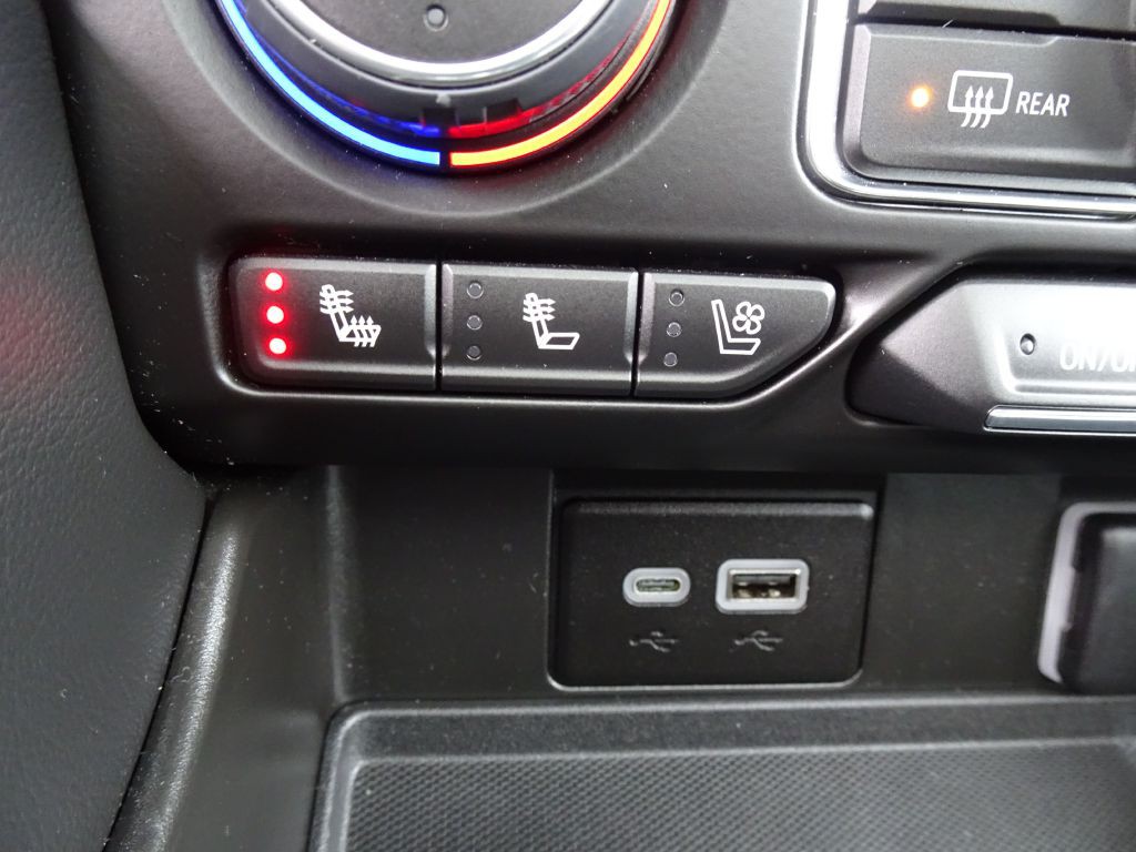 2023 Chevrolet Tahoe Image 28