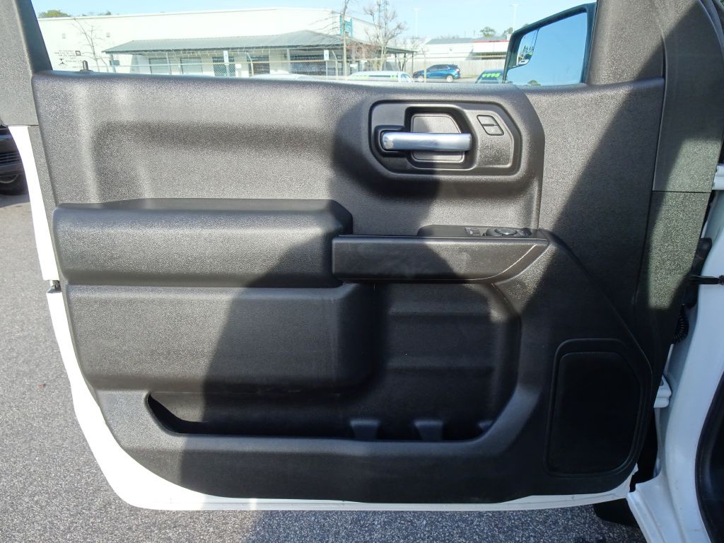 2022 Chevrolet Silverado 1500 Image 10