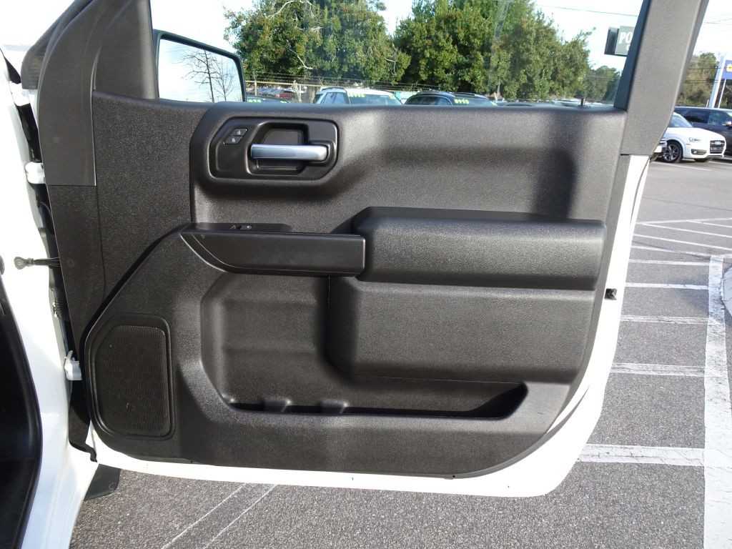 2022 Chevrolet Silverado 1500 Image 13