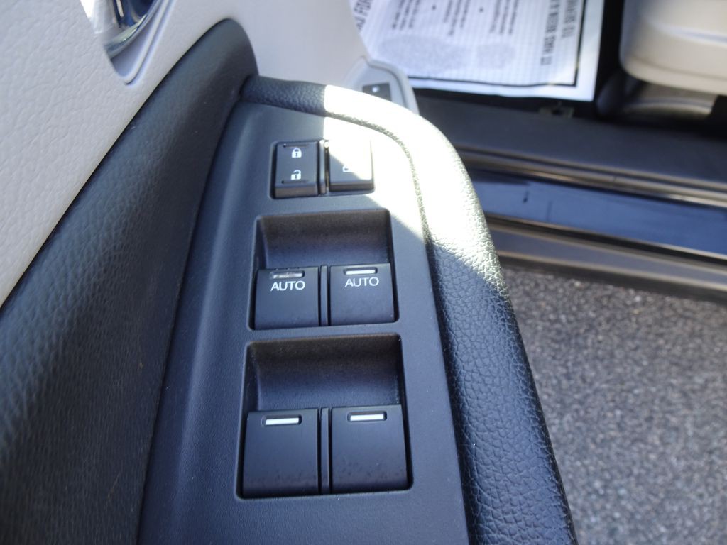 2016 Honda Pilot Image 12