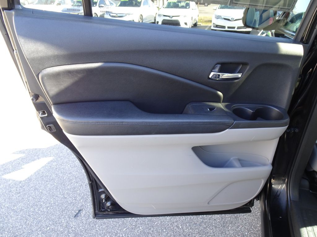 2016 Honda Pilot Image 14