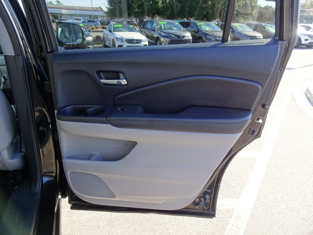 2016 Honda Pilot Image 19