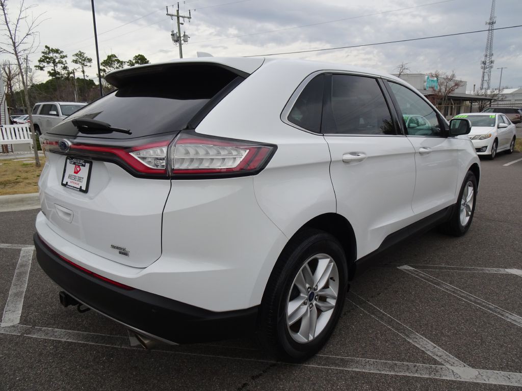 2017 Ford Edge Image 3