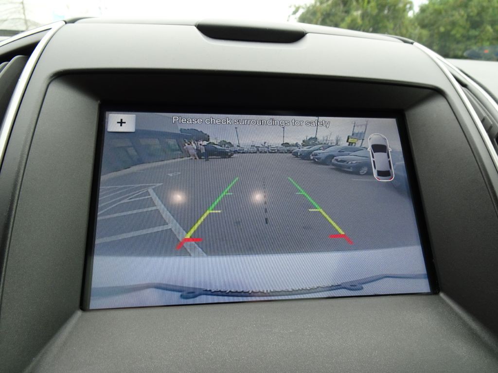 2017 Ford Edge Image 23