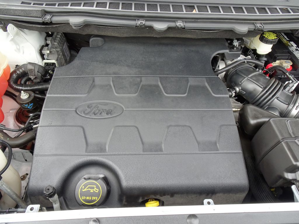 2017 Ford Edge Image 31