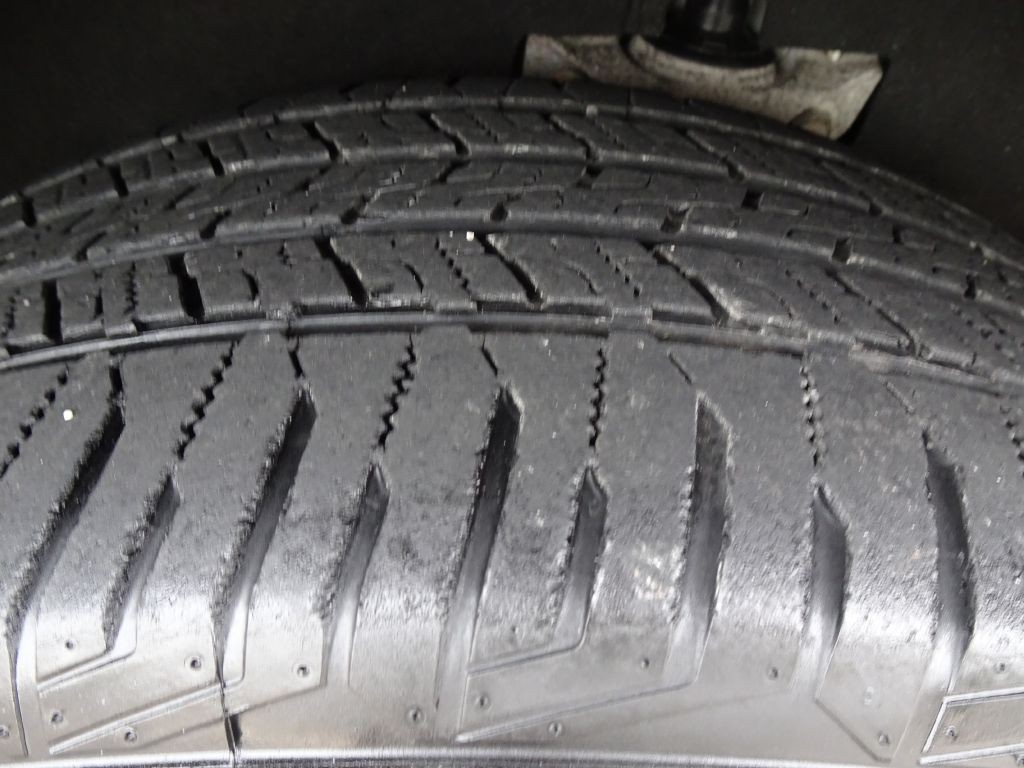 2017 Ford Edge Image 37