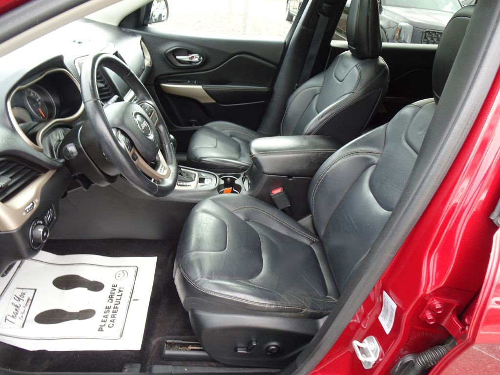 2017 Jeep Cherokee Image 9