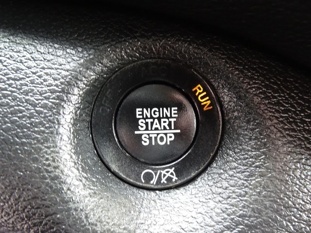 2017 Jeep Cherokee Image 24