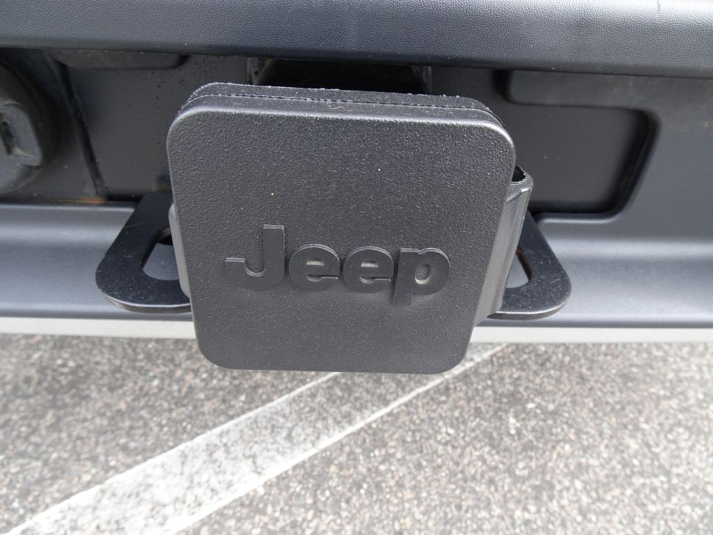 2017 Jeep Cherokee Image 29