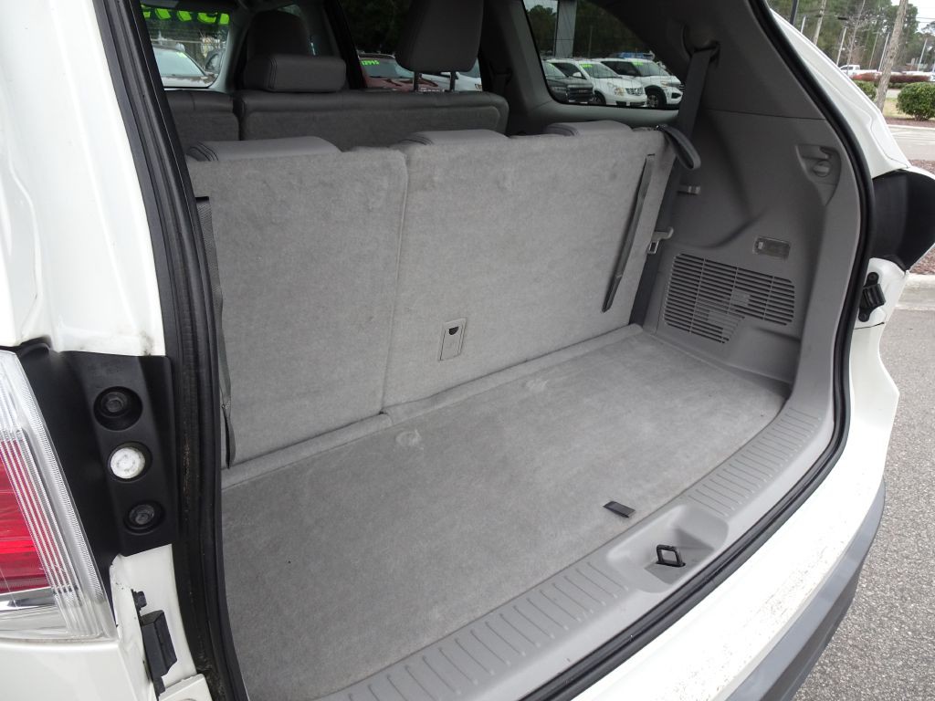 2015 Toyota Highlander Image 30
