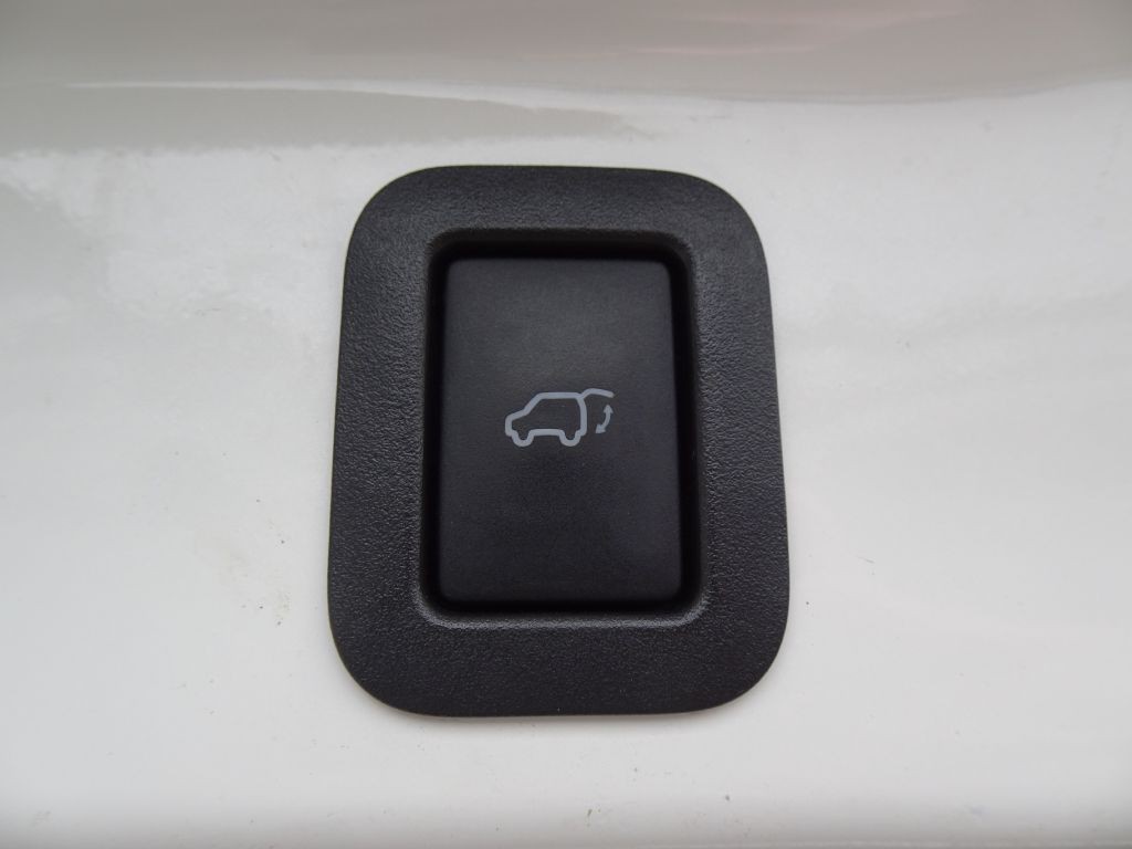 2015 Toyota Highlander Image 31