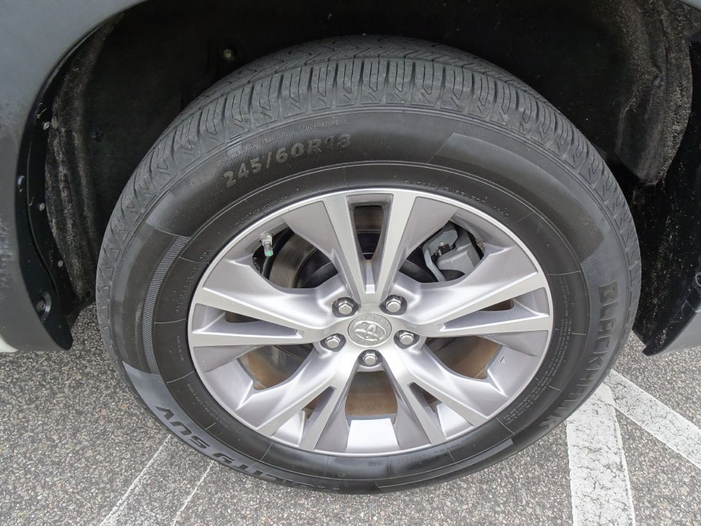 2015 Toyota Highlander Image 38