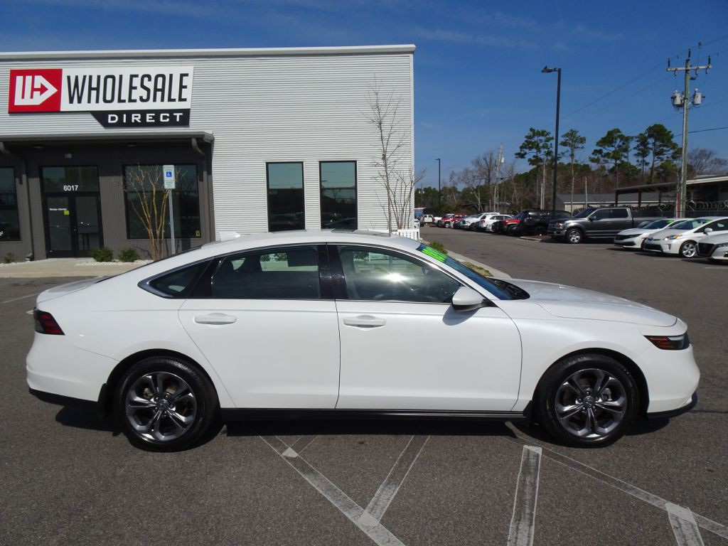 2023 Honda Accord Image 2