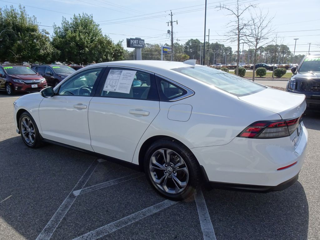 2023 Honda Accord Image 5