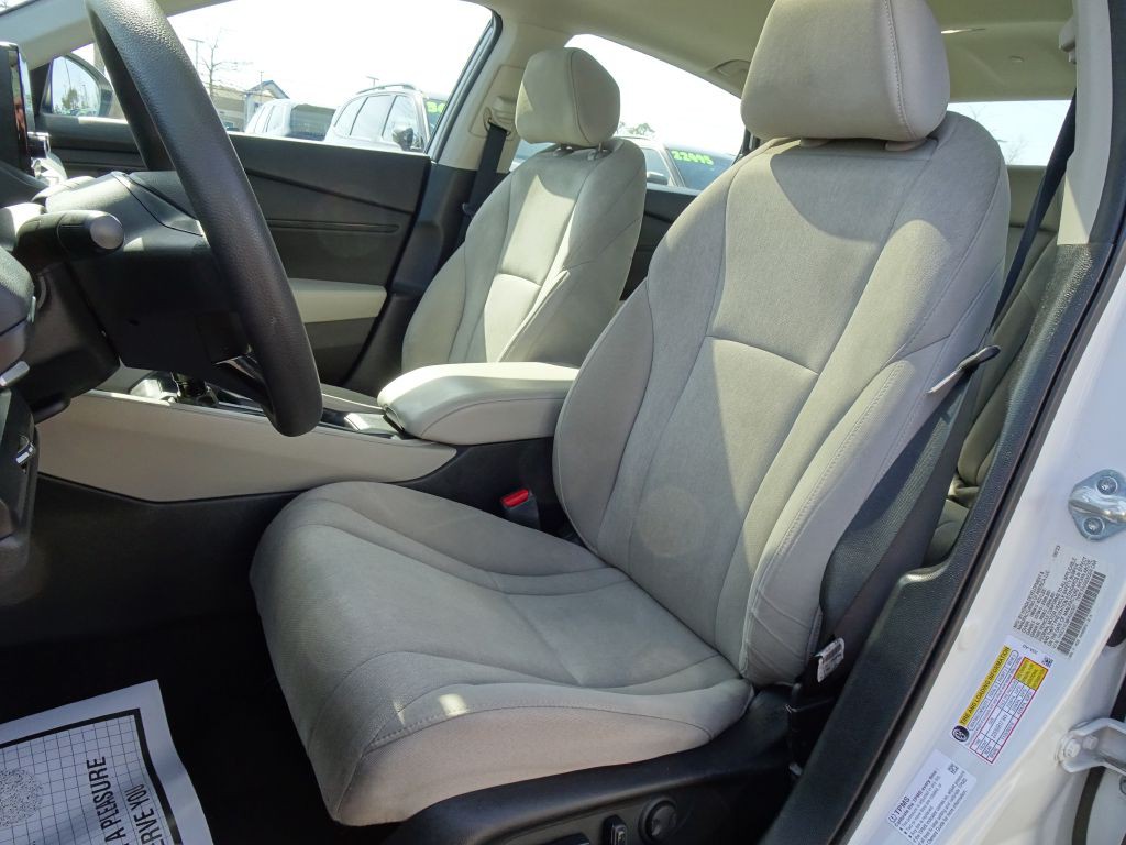 2023 Honda Accord Image 10