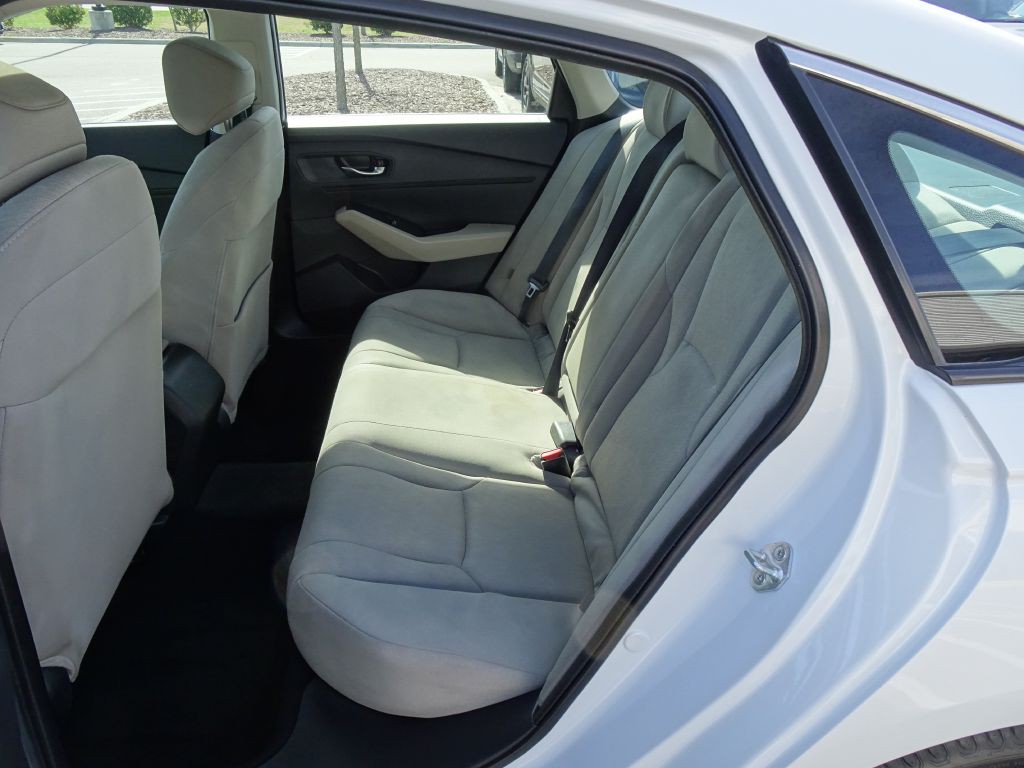 2023 Honda Accord Image 13