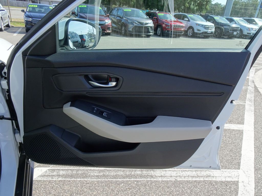 2023 Honda Accord Image 16