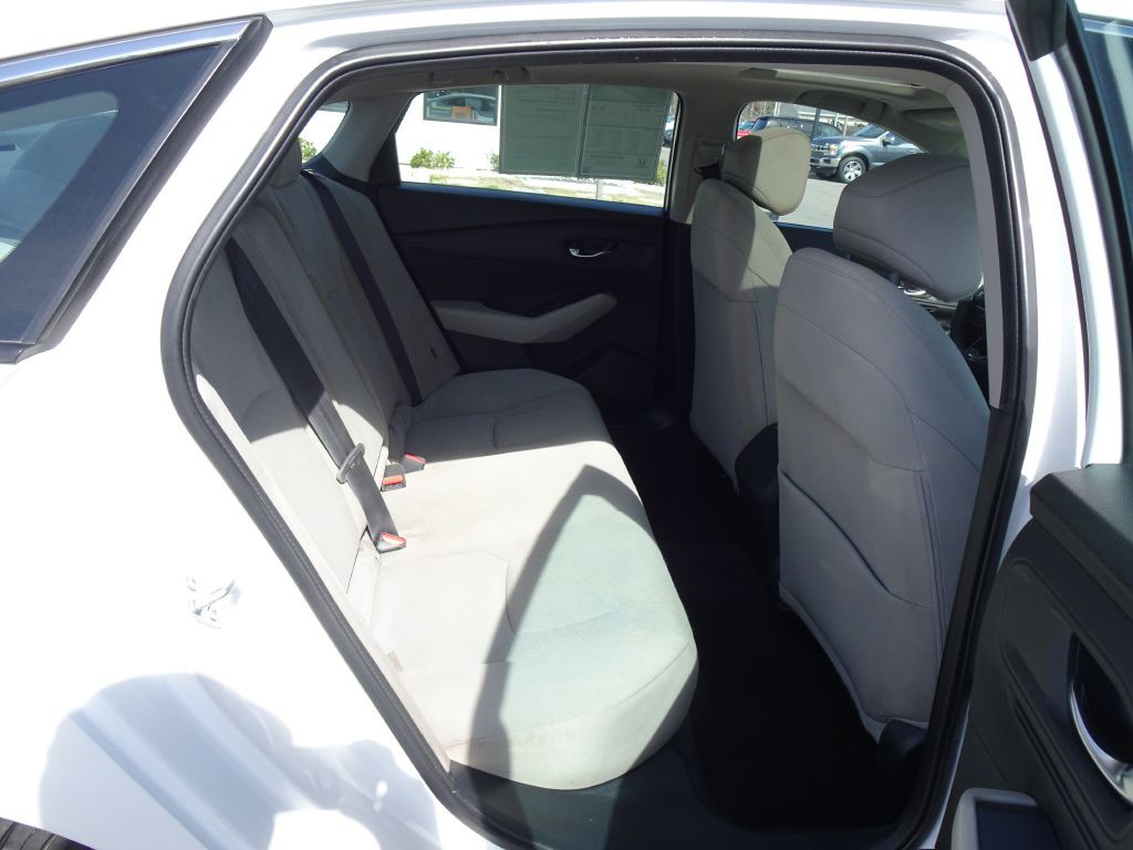 2023 Honda Accord Image 17