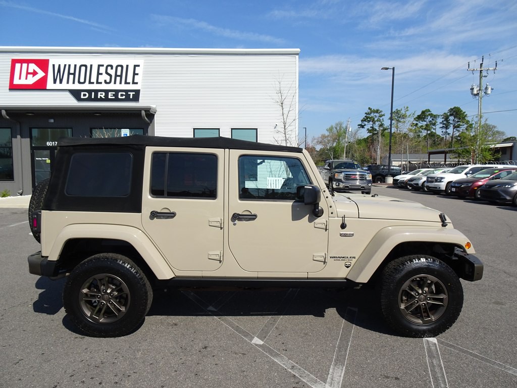 2016 Jeep Wrangler Unlimited Image 2