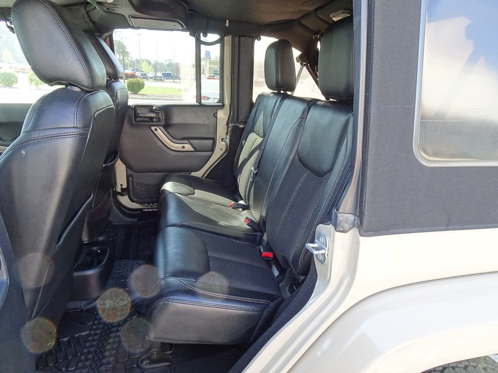 2016 Jeep Wrangler Unlimited Image 12