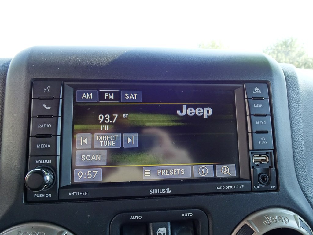 2016 Jeep Wrangler Unlimited Image 19