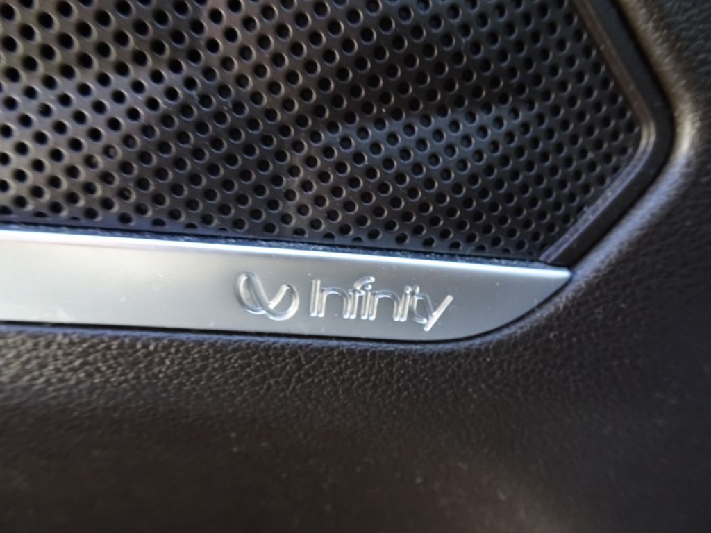 2020 Hyundai Santa Fe Image 13