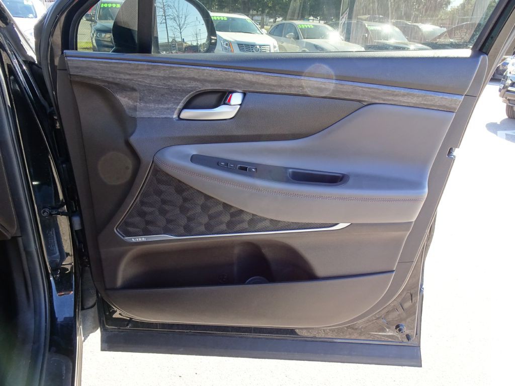 2020 Hyundai Santa Fe Image 17