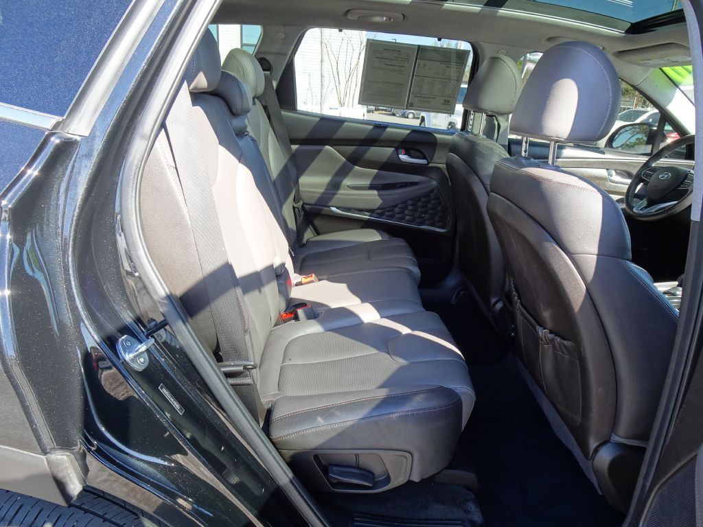 2020 Hyundai Santa Fe Image 18