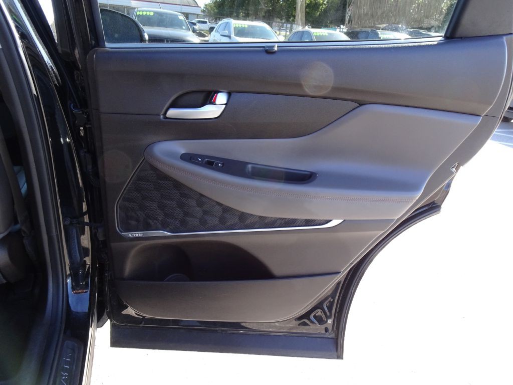 2020 Hyundai Santa Fe Image 19