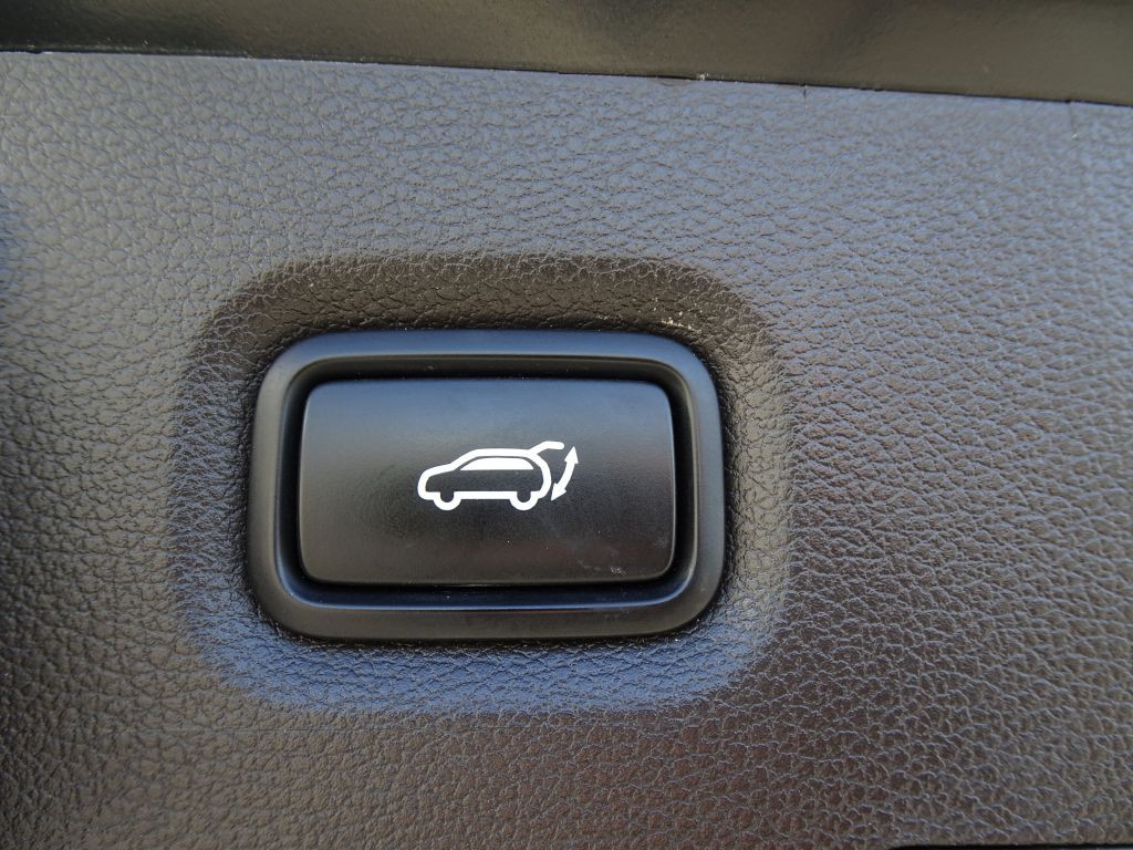 2020 Hyundai Santa Fe Image 33