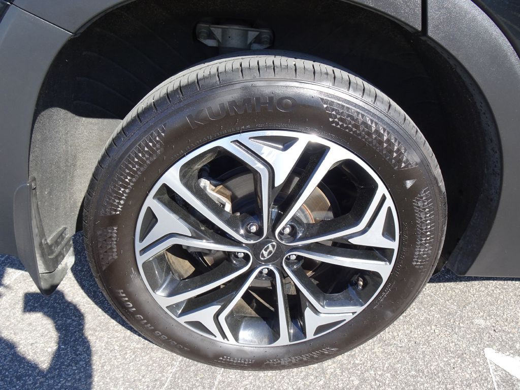 2020 Hyundai Santa Fe Image 37