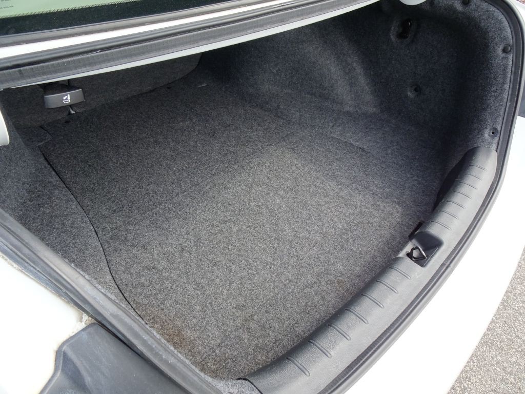 2017 Honda Accord Image 27