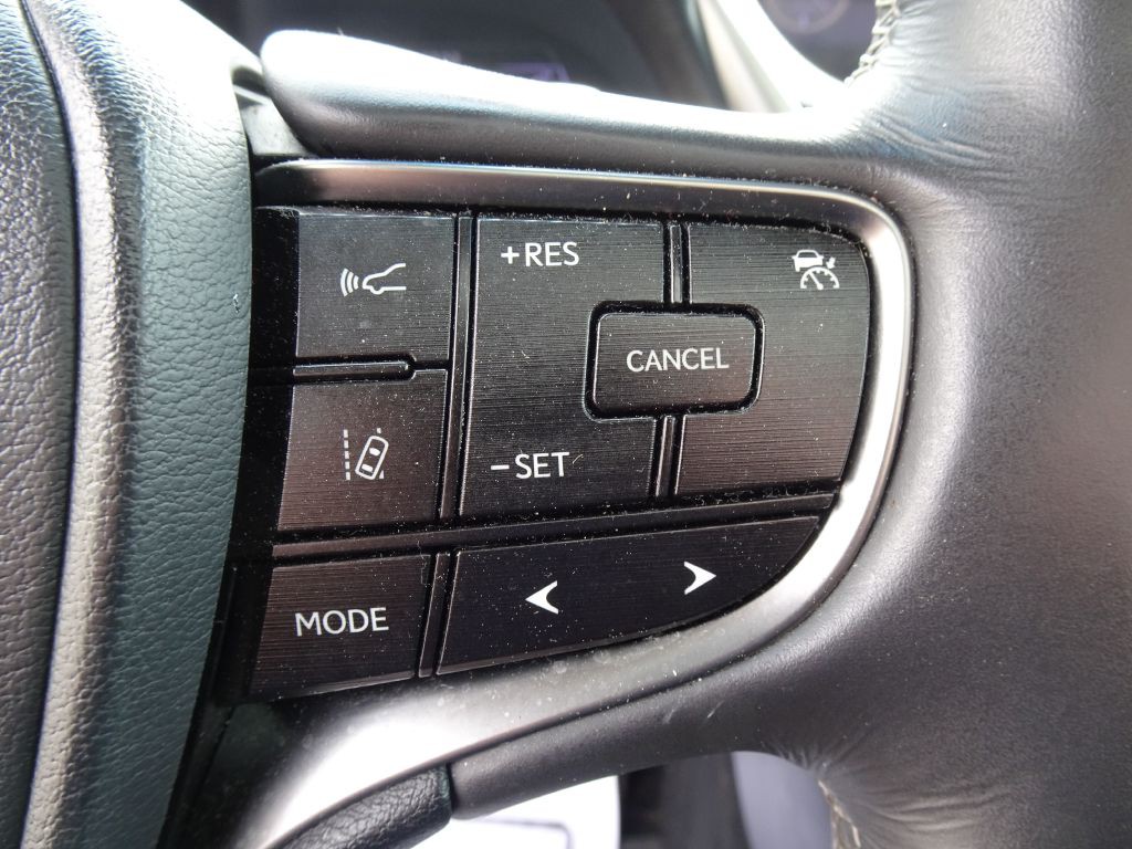 2019 Lexus ES Image 25