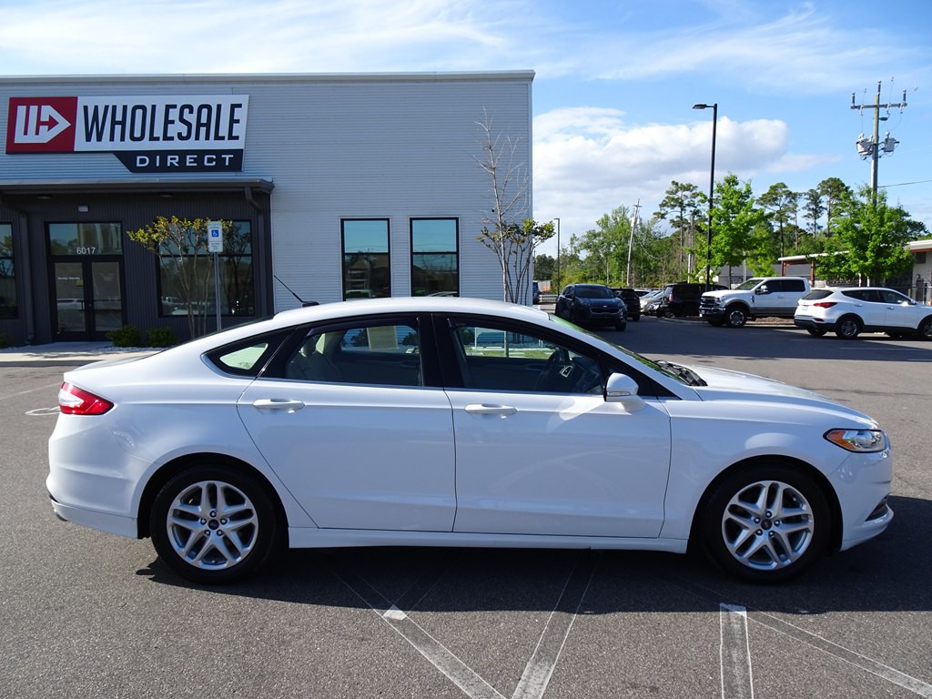 2015 Ford Fusion Image 2