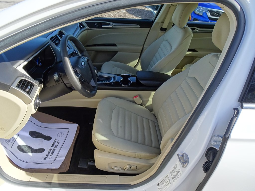 2015 Ford Fusion Image 9
