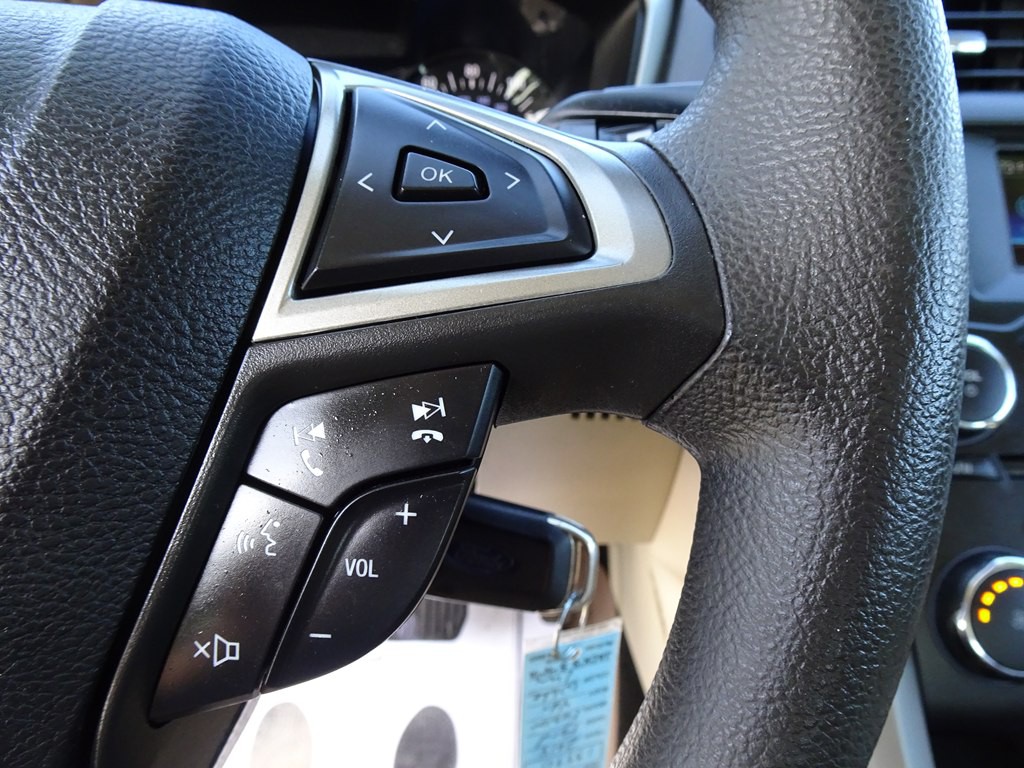 2015 Ford Fusion Image 22